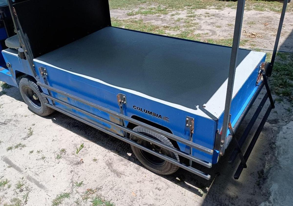 Used 2018 Columbia Payloader