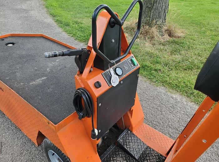 Used 2015 Taylor Dunn SC100