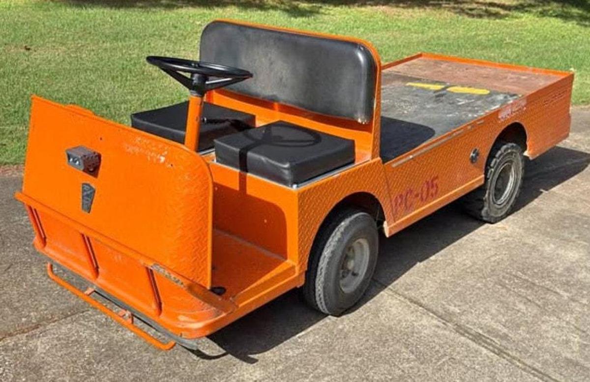 Used 2002 Taylor Dunn B248 Burden Carrier