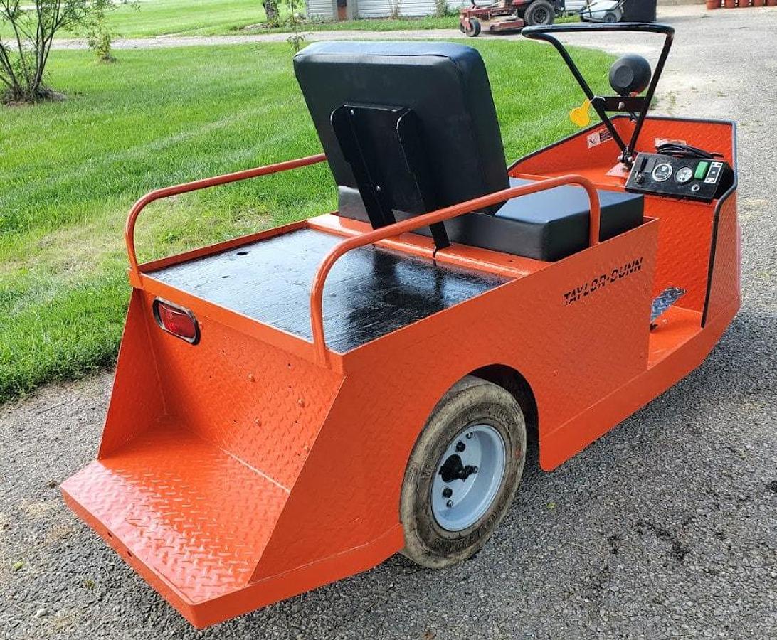 Used 2021 Taylor Dunn SS536 Step Saver