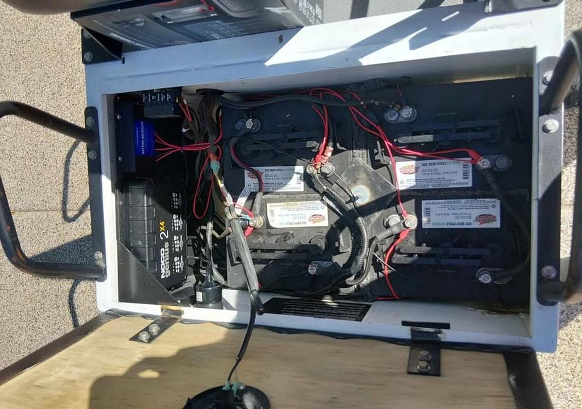 Used 2018 Columbia Expediter Step Saver