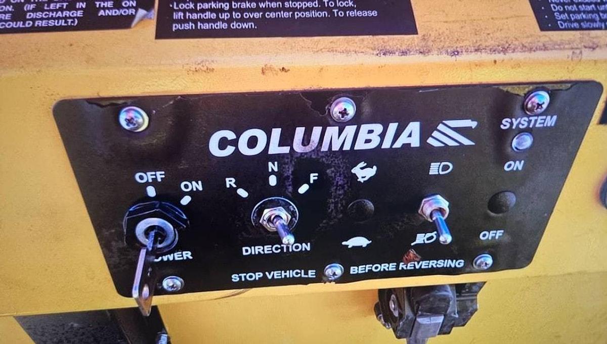 Used 2022 Columbia Burden Carrier - 4 Passenger