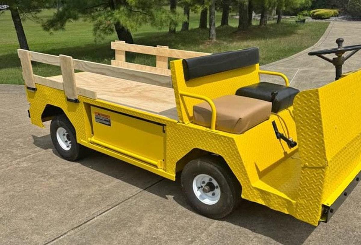 Used 1999 Cushman Titan Burden Carrier