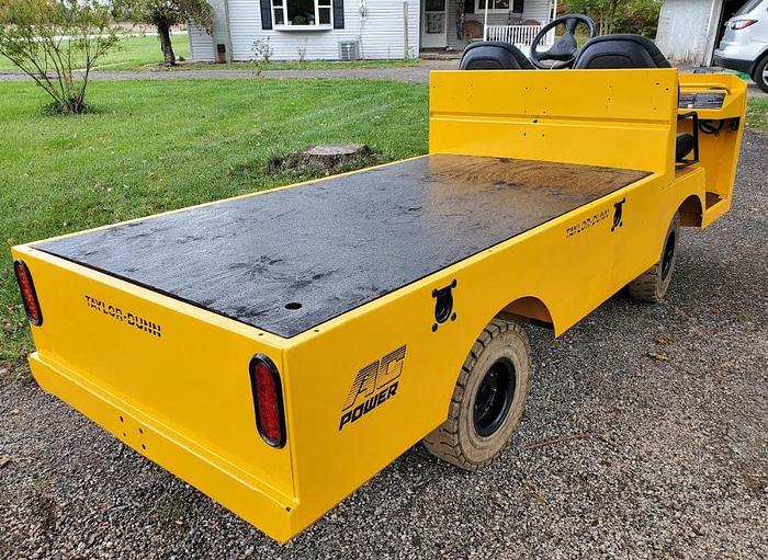 Used 2017 Taylor Dunn B5-440 Bigfoot