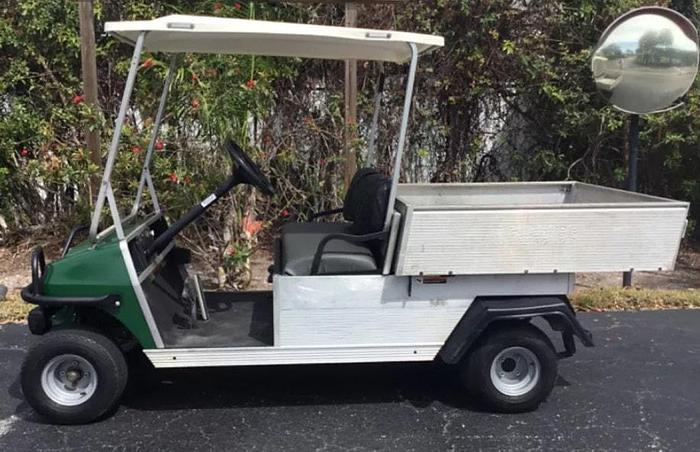 Used 2005 Club Car Carryall - 2 Passenger