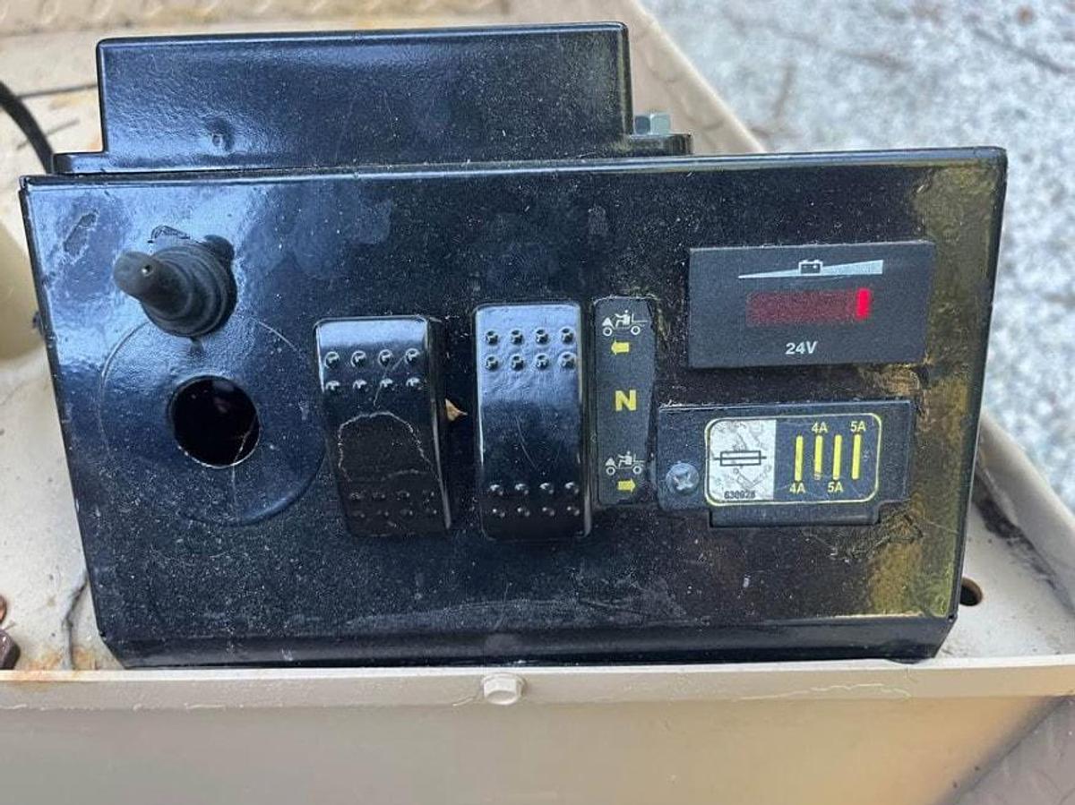 Used Cushman Minute Miser Step Saver