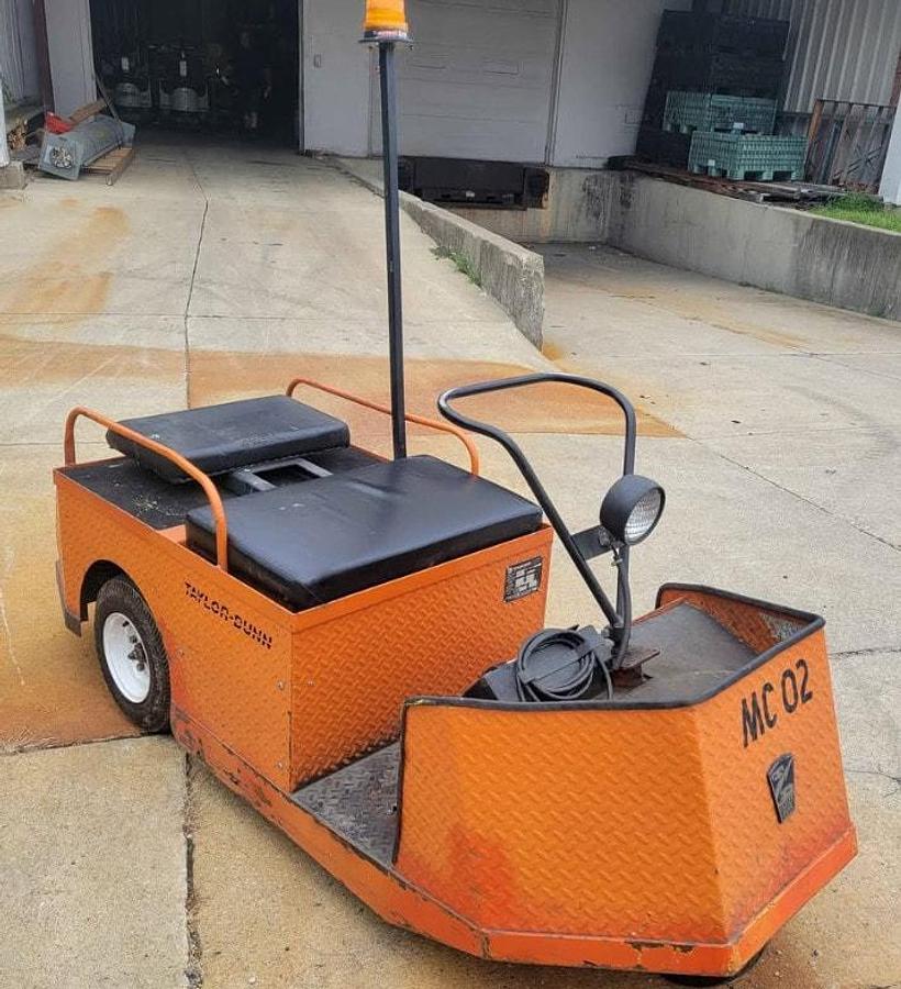 Used 2007 Taylor Dunn SS536 Step Saver