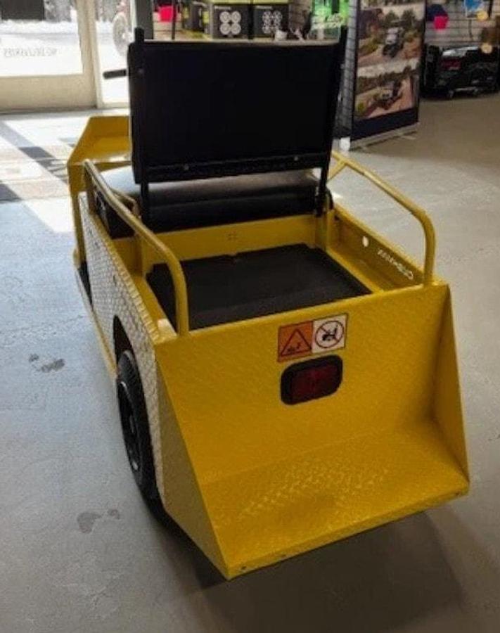 Used NEW 2025 Cushman Minute Miser Step Saver