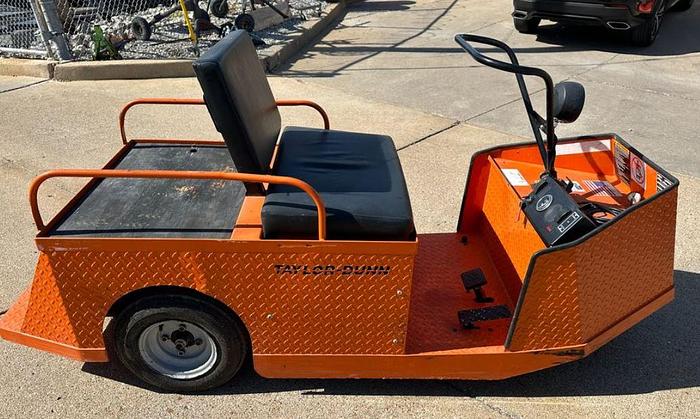 Used Taylor Dunn SS536