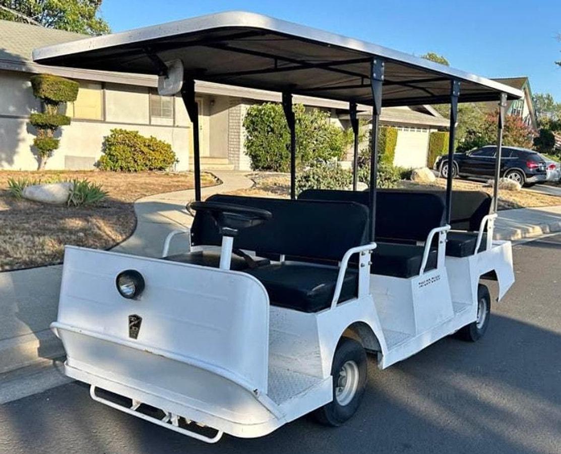Used 2012 Cushman Shuttle BT-280-48 Burden Carrier - 8 Passenger
