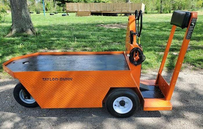 Used 2014 Taylor Dunn SC100