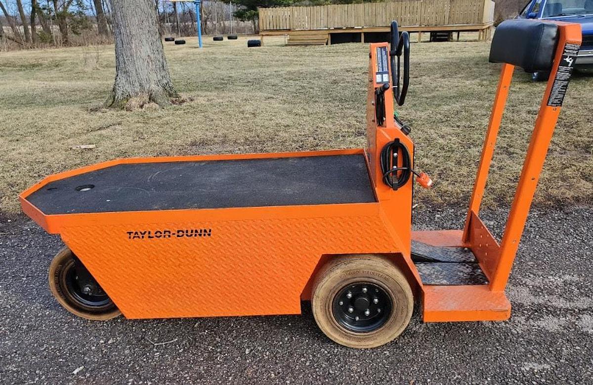 Used 2015 Taylor Dunn SC100