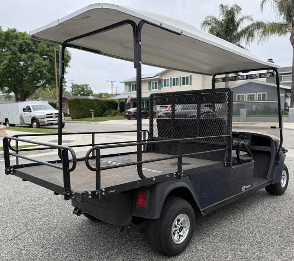 Used 2017 Cushman Shuttle 2