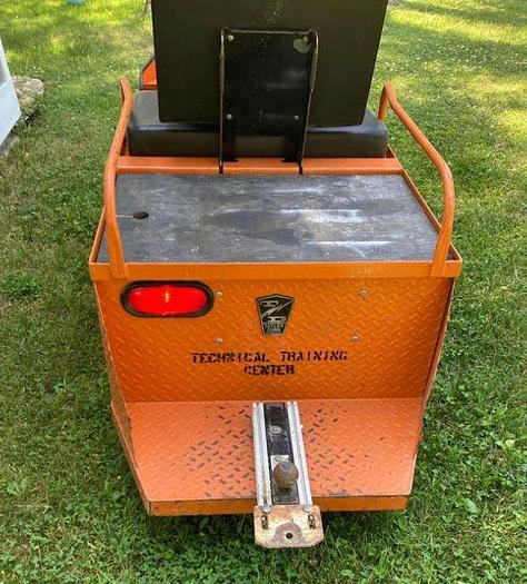 Used Taylor Dunn SS536