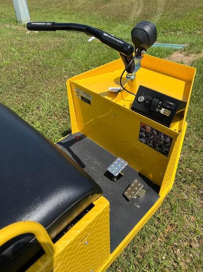 Used NEW 2025 Cushman Minute Miser Step Saver