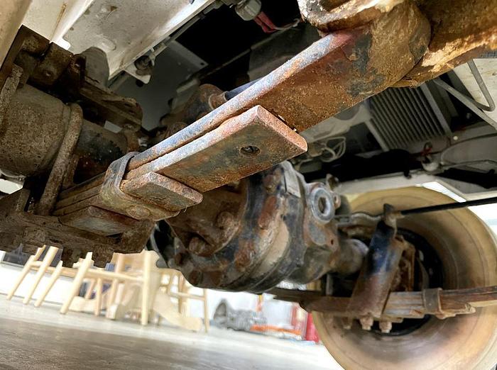 Used 2017 Taylor Dunn B5-440