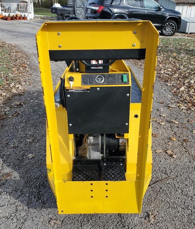 Used 2012 Taylor Dunn SC090 Stock Chaser