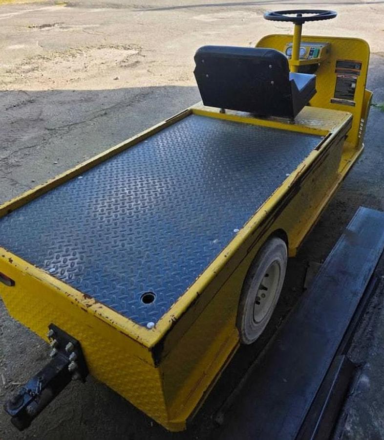 Used 2023 Taylor Dunn C432 Mule