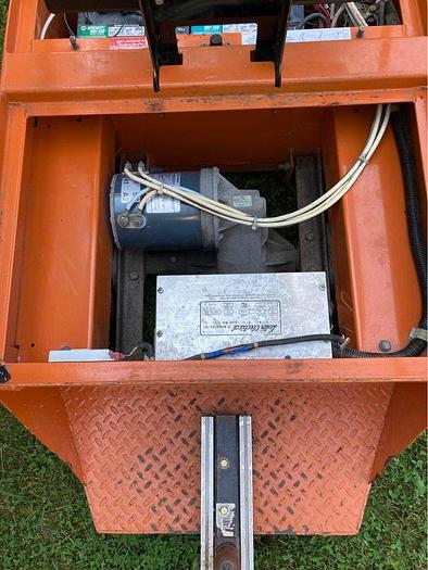 Used Taylor Dunn SS536