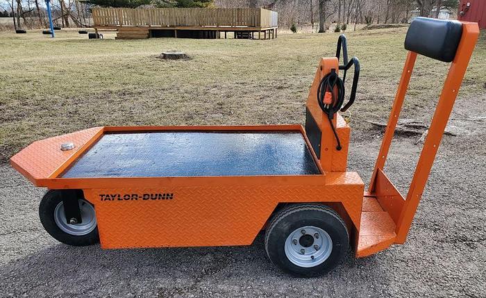 Used 2003 Taylor Dunn SC159