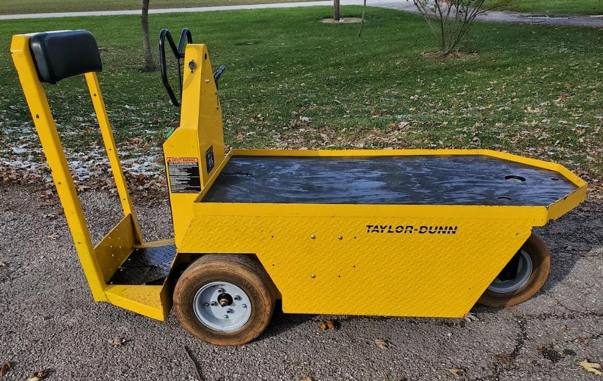 Used 2012 Taylor Dunn SC090 Stock Chaser