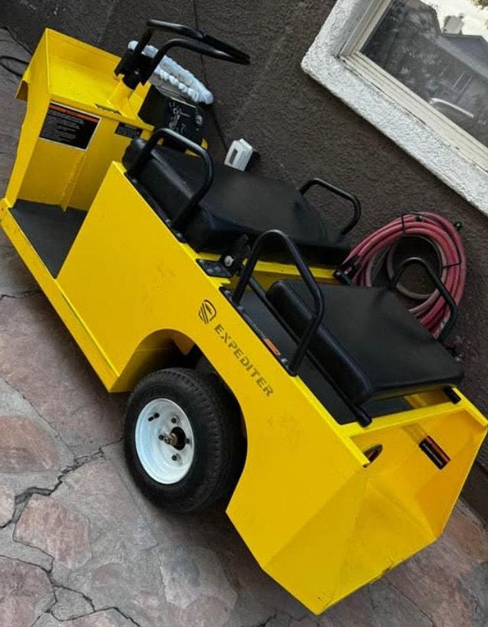 Used 2020 Columbia Expediter -100 Step Saver