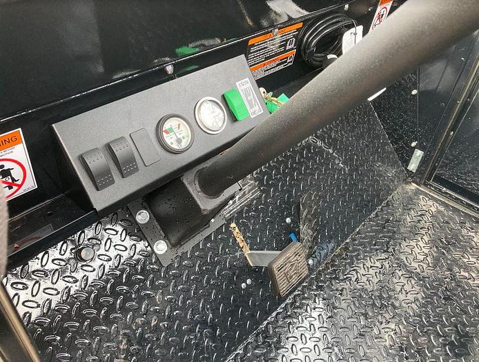 Used NEW Taylor Dunn R-380