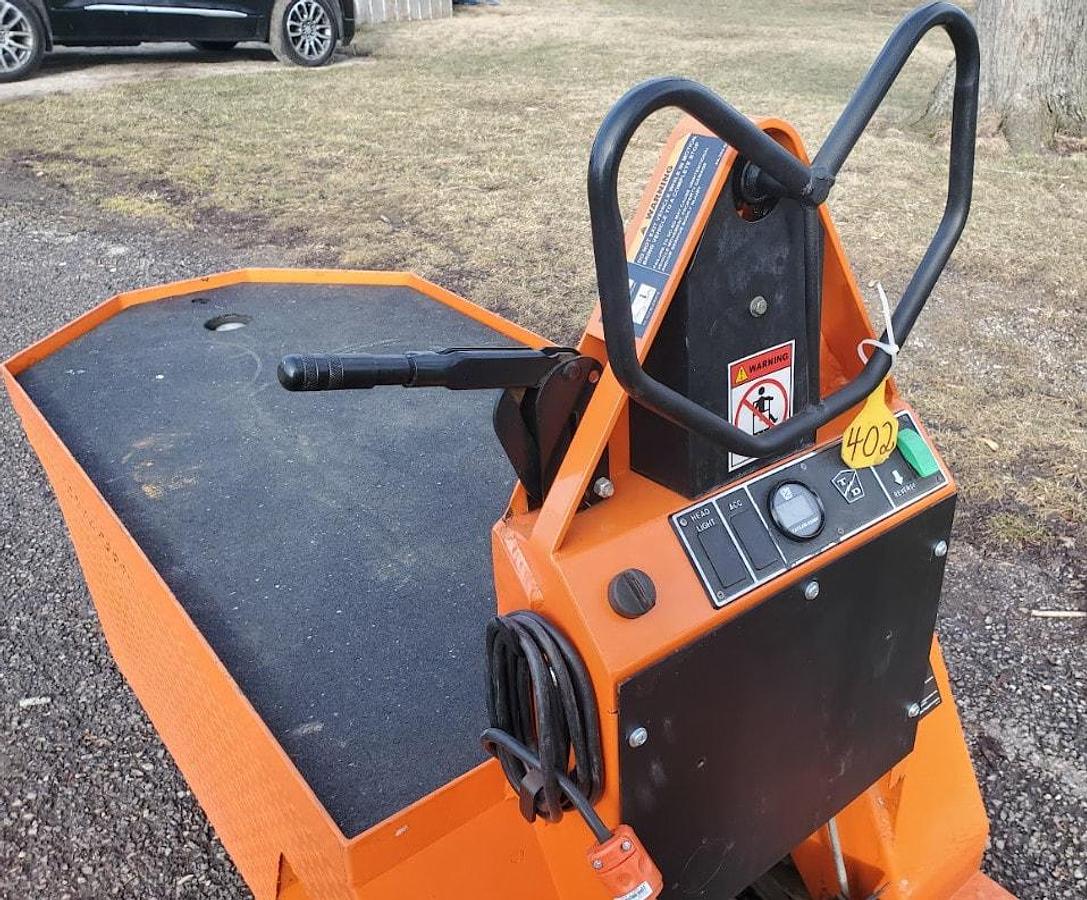 Used 2015 Taylor Dunn SC100