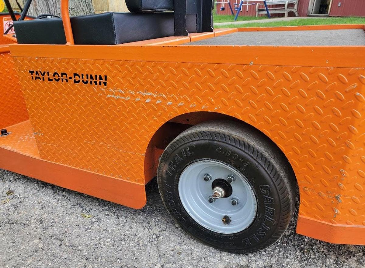 Used 2019 Taylor Dunn SS536