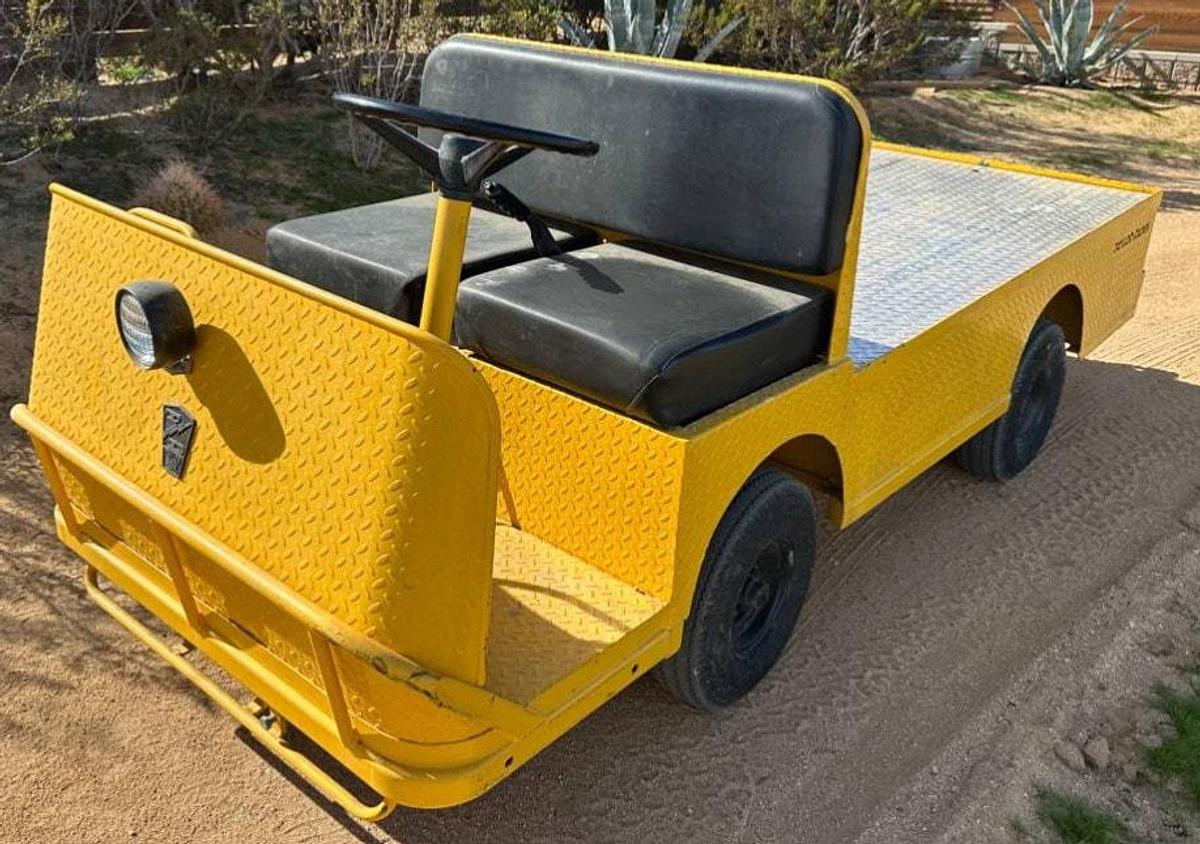 Used Taylor Dunn B248 Burden Carrier