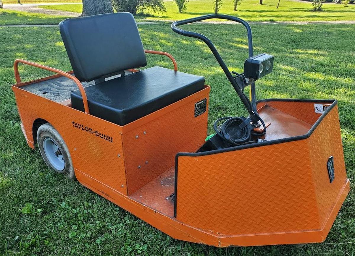 Used 2021 Taylor Dunn SS536 Step Saver