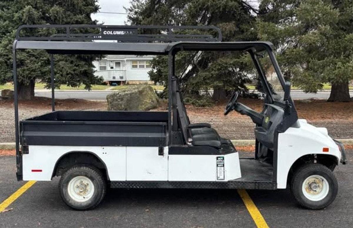 Used 2015 Columbia Summit Burden Carrier - 2 Passenger