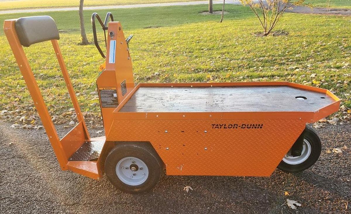 Used 2019 Taylor Dunn SC090 Stock Chaser