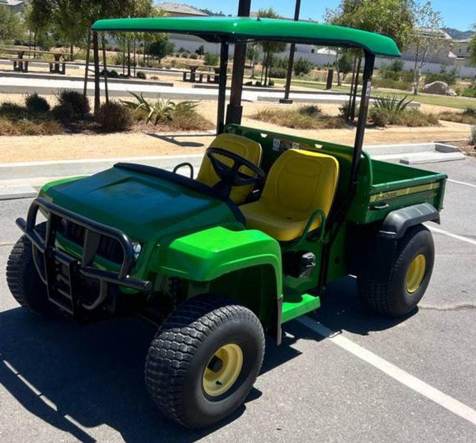 Used John Deere Gator TS 4X2