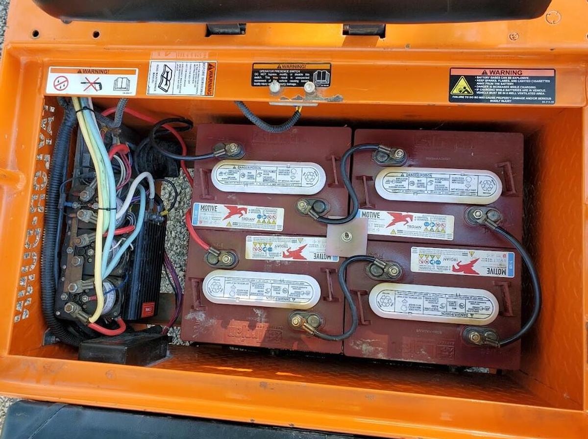 Used 2021 Taylor Dunn SS536 Step Saver