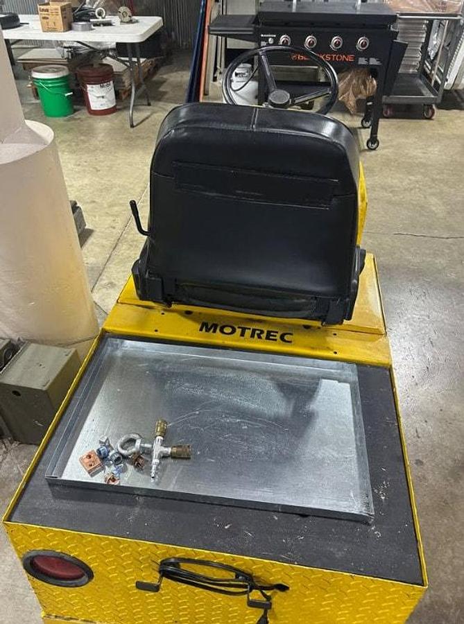 Used 2003 Motrec E-250 Step Saver