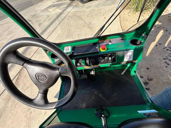 Used 2019 Taylor Dunn B5-440-48