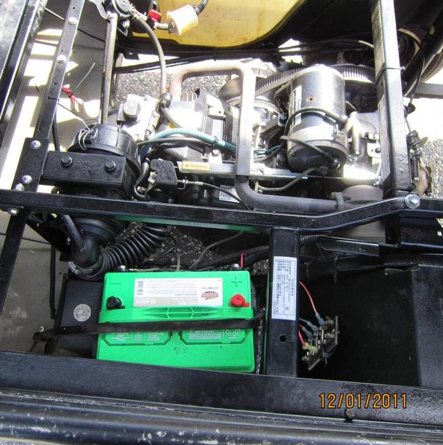 Used 2017 Cushman Shuttle 2