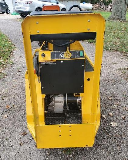 Used 2011 Taylor Dunn SC090