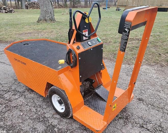 Used 2015 Taylor Dunn SC100