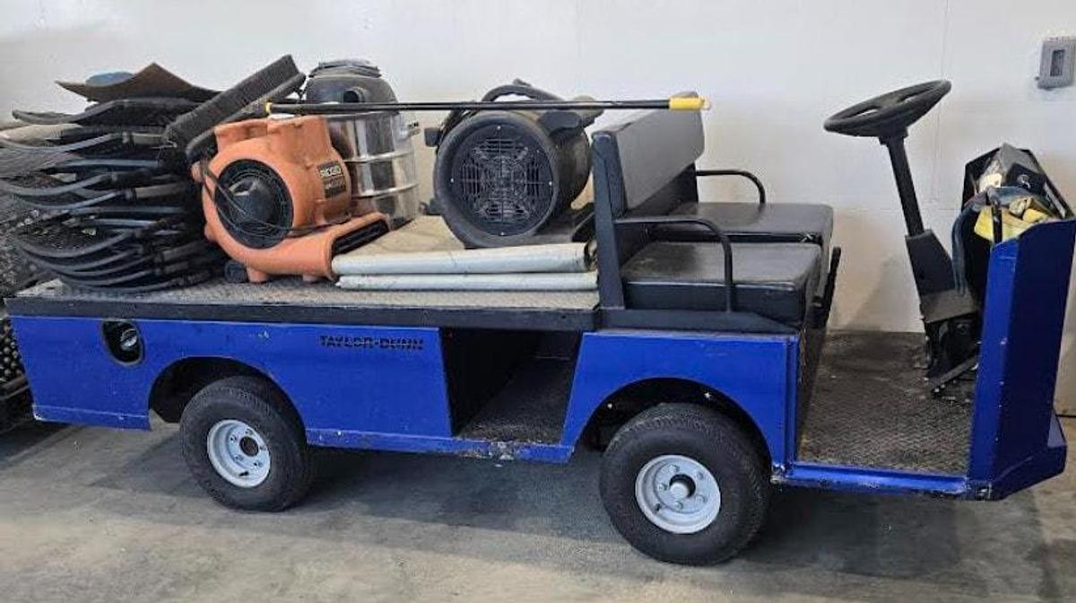 Used Taylor Dunn G-150 Burden Carrier