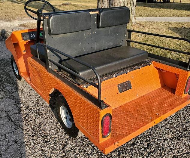 Used 2007 Taylor Dunn R380