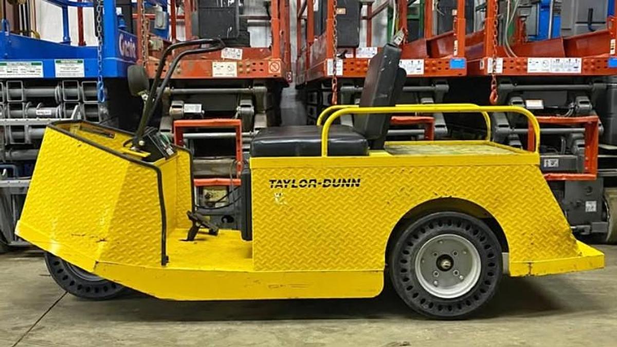 Used 2021 Taylor Dunn SS-025-36 Step Saver