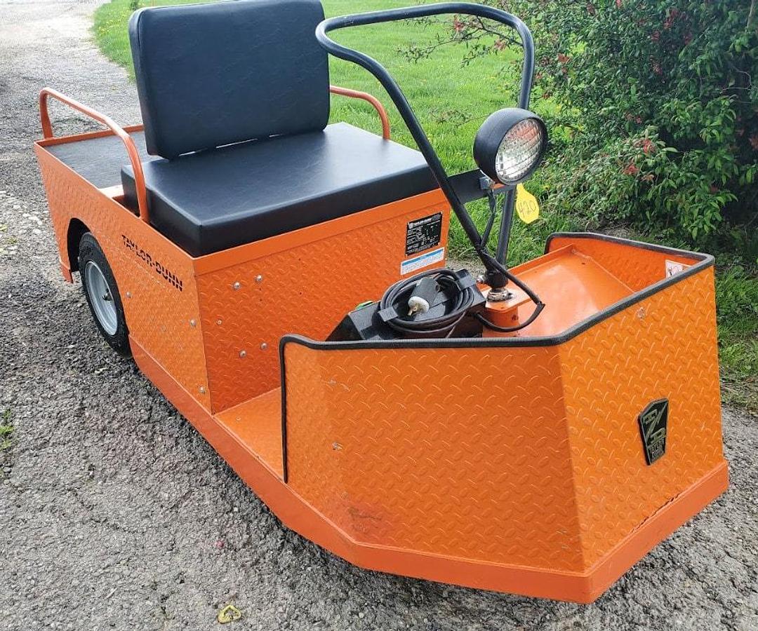 Used 2019 Taylor Dunn SS536