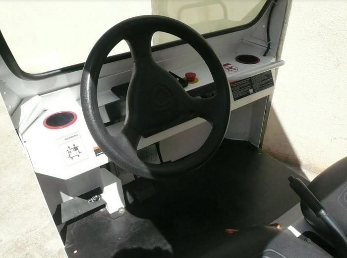 Used 2015 Taylor Dunn Bigfoot B5-440 - Serail#200210