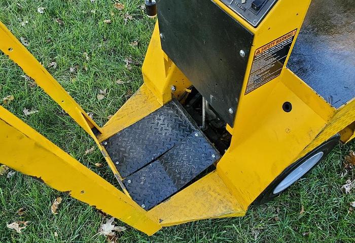 Used 2008 Taylor Dunn SC090