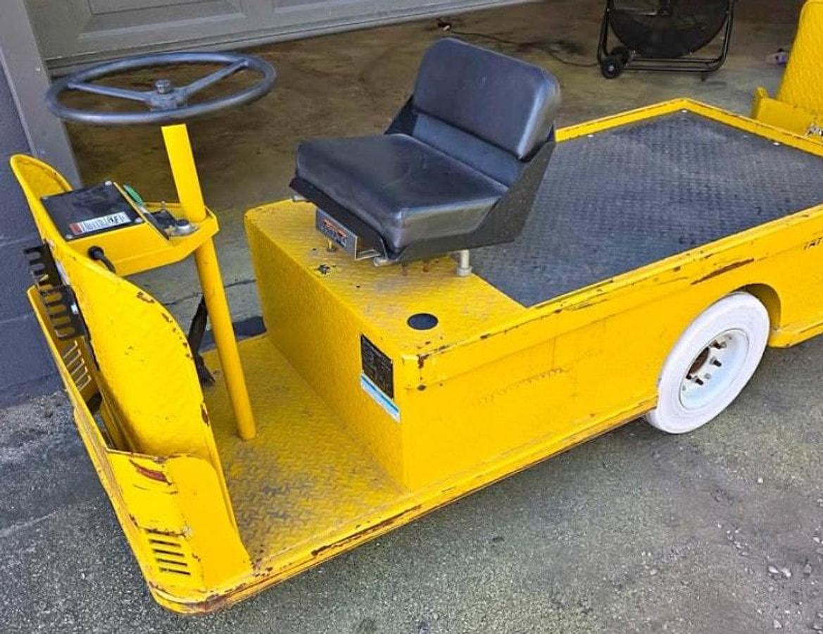 Used 2023 Taylor Dunn C432 Mule