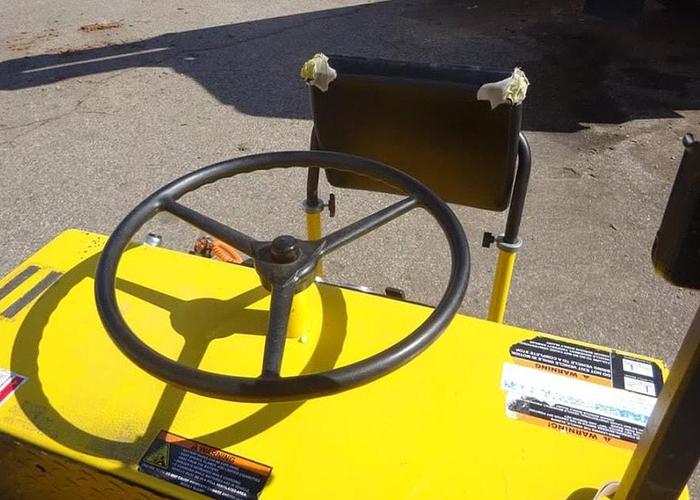 Used Taylor Dunn Tow Tractor E0-034-51