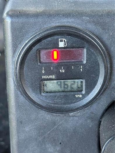 Used 2014 Club Car Carryall Turf 2