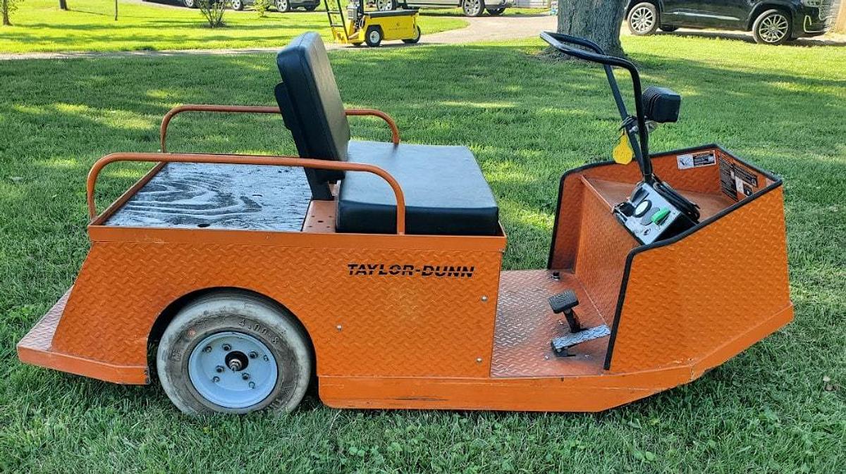 Used 2021 Taylor Dunn SS536 Step Saver